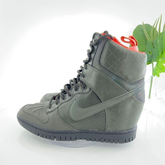 Nike Dunk Sky Hi Hidden Wedge Sneaker boot 2.0 Women Size 9 Green Water Repel - Picture 8 of 16